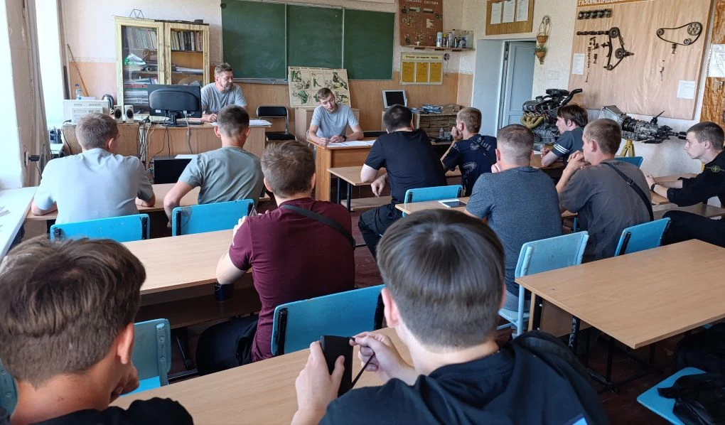 Подготовительный день демонстрационного экзамена в Первомайском колледже!

23 июня в ГБПОО ЛНР «Перв