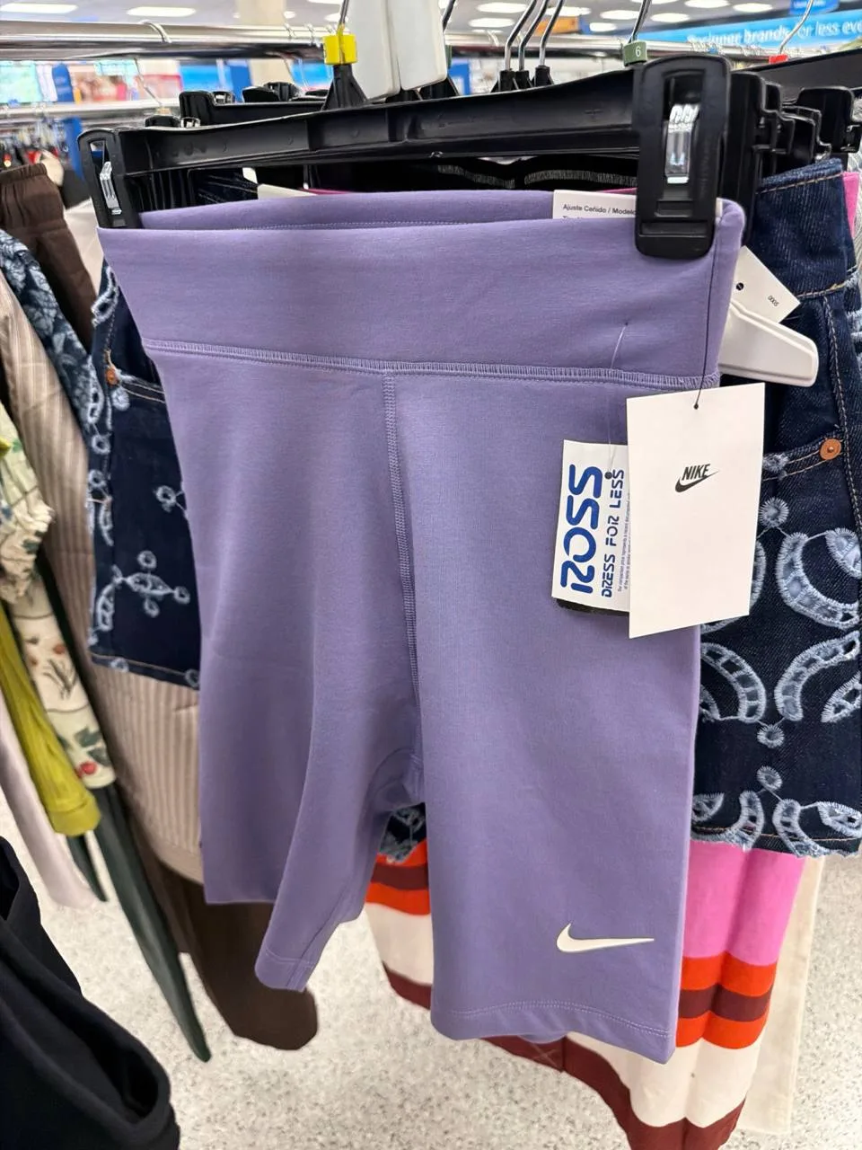 XS