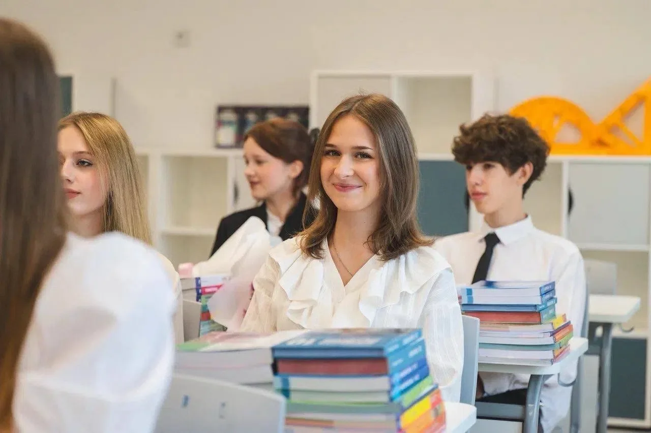 ✅ С 15 июня в Мурманске начался приём документов на индивидуальный отбор учащихся в 10 классы Губерн