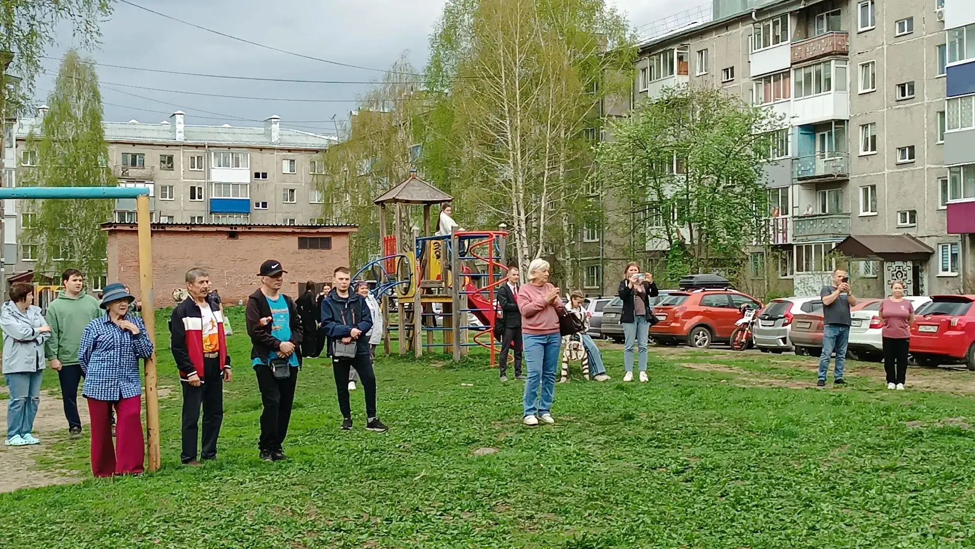 "Фронтовые бригады" выступили в честь приближающегося Дня Великой Победы 🇷🇺  Творческие коллективы п