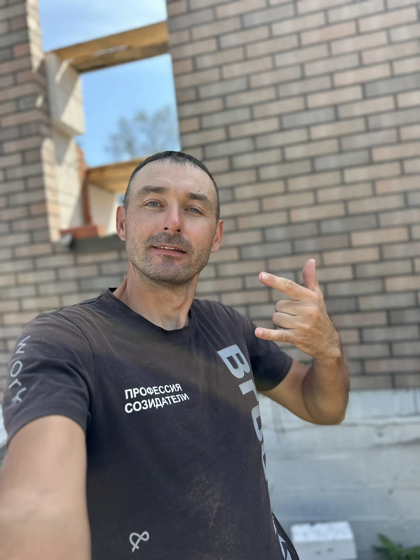 Всем хорошего дня, друзья! Пусть понедельник начнётся без авралов, неделя будет продукт...