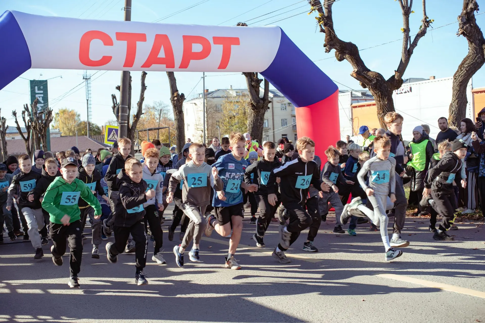 В Шуе состоялся традиционный 48-й легкоатлетический пробег 🏃‍♂️🏃‍♀️
