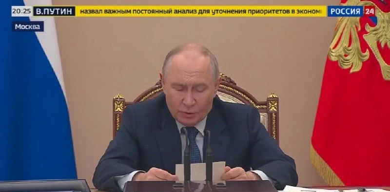 ❗️🤓 Владимир Путин: Инфляция в России находится под контролем.