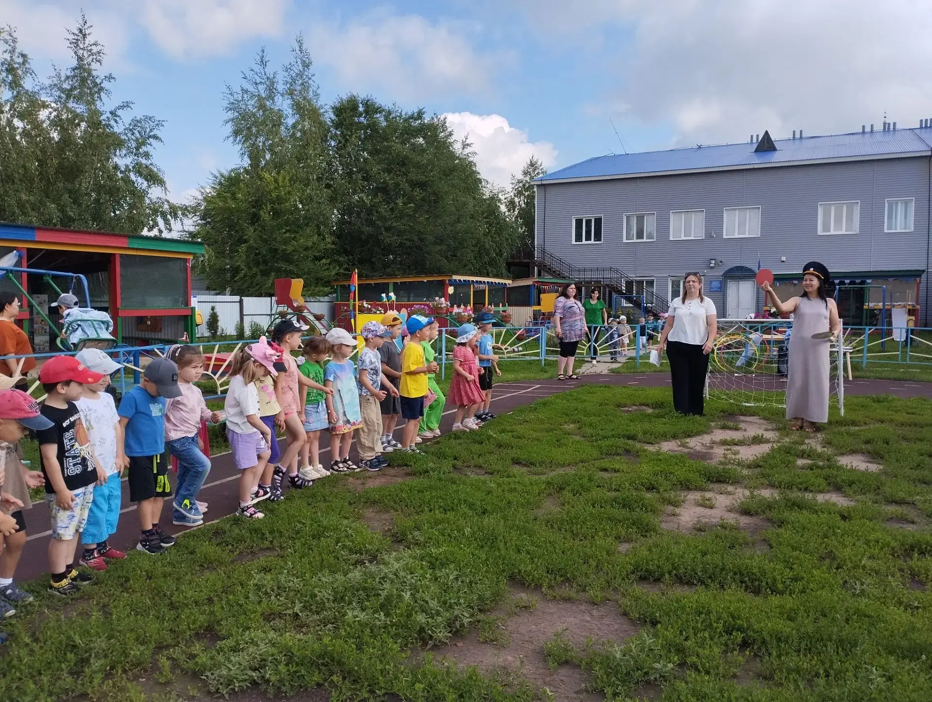 В завершение недели "Безопасность везде и во всём" в детском саду прошло тематическое р...