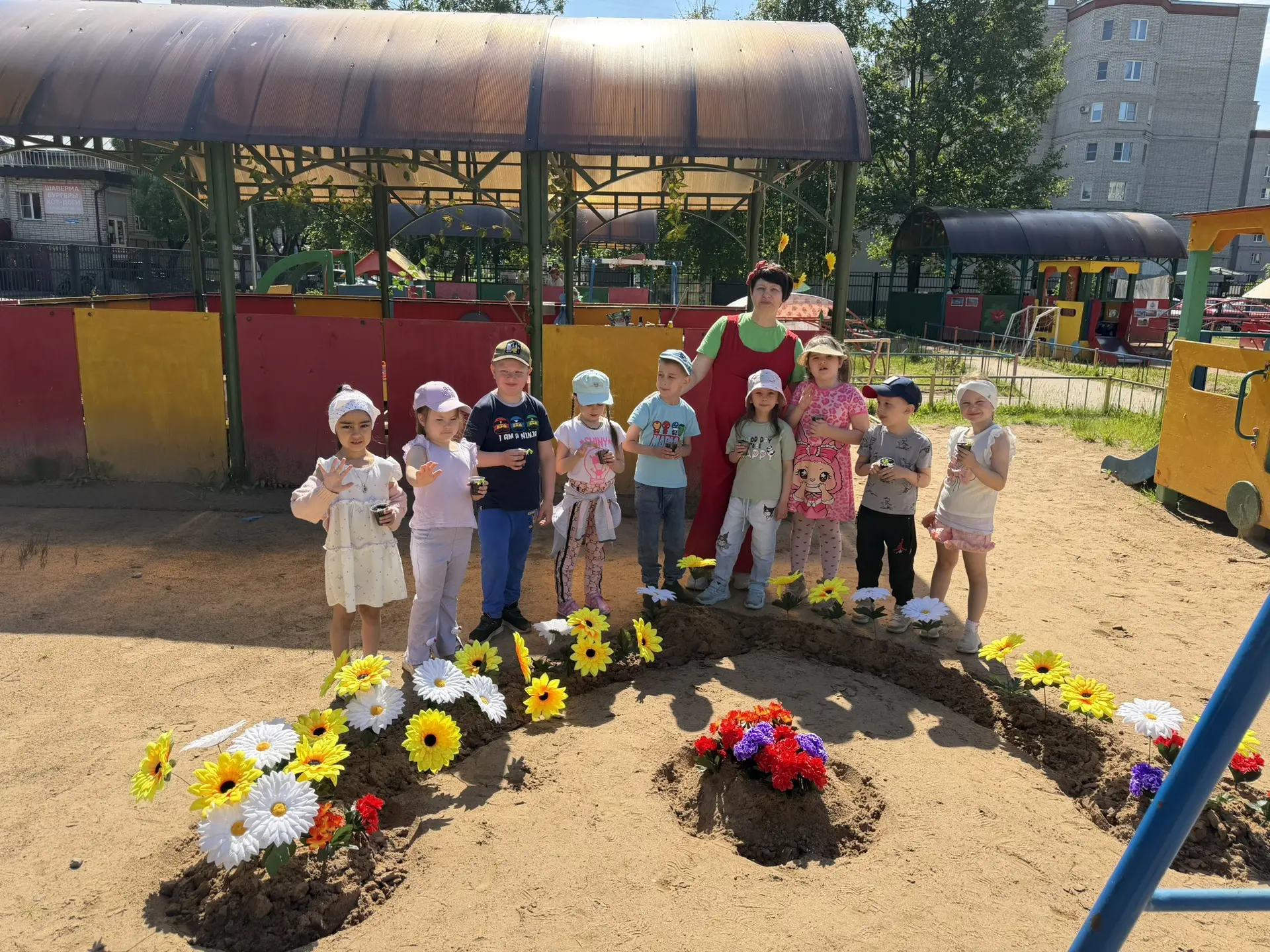Профи‑парк: полёт нормальный! 🌠
Наши юные исследователи продолжают увлекательное путешествие по мир
