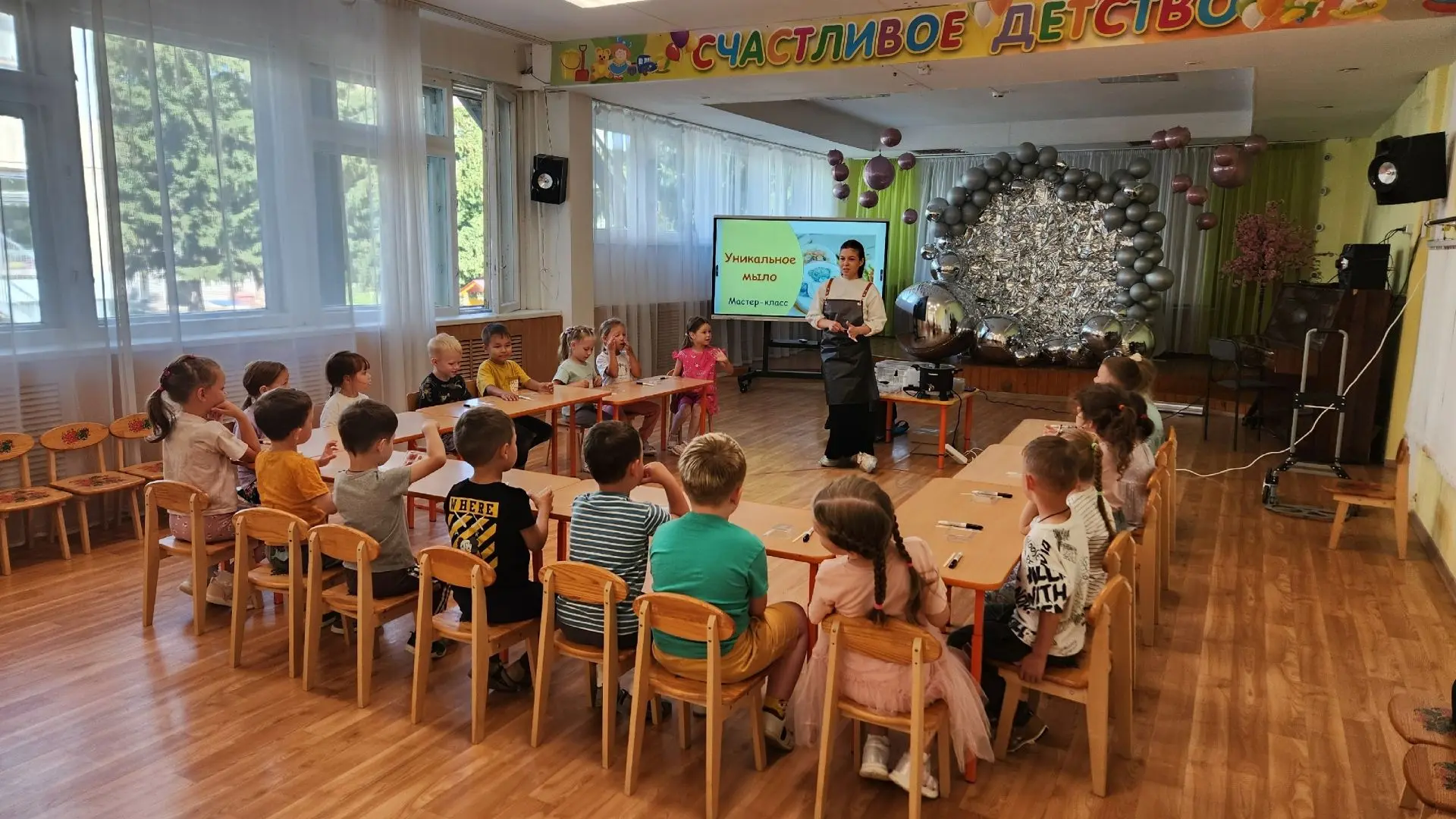 Сегодня в нашем детском саду прошел невероятно ароматный мастер-класс «Уникальное мыло».
Наши юные т