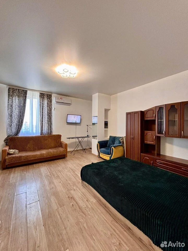 Сдам без посредников: студия, 36м²