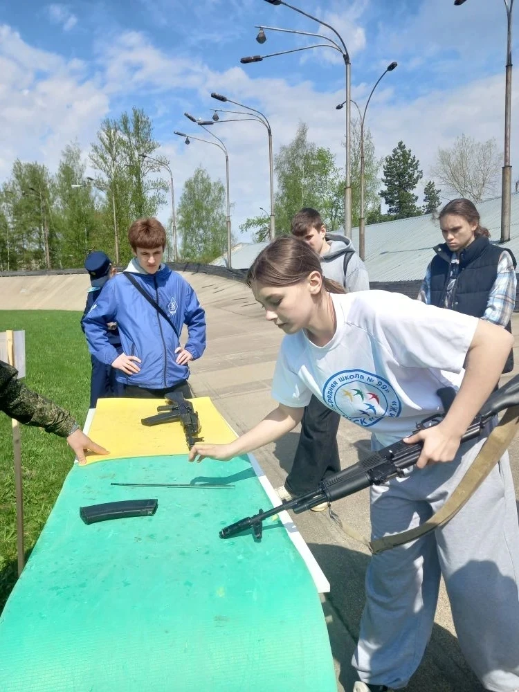 #ОК6Квант Эстафета мужества: как школьники Дзержинского района брали «Победу» 🇷🇺  7 мая 2026 года пр