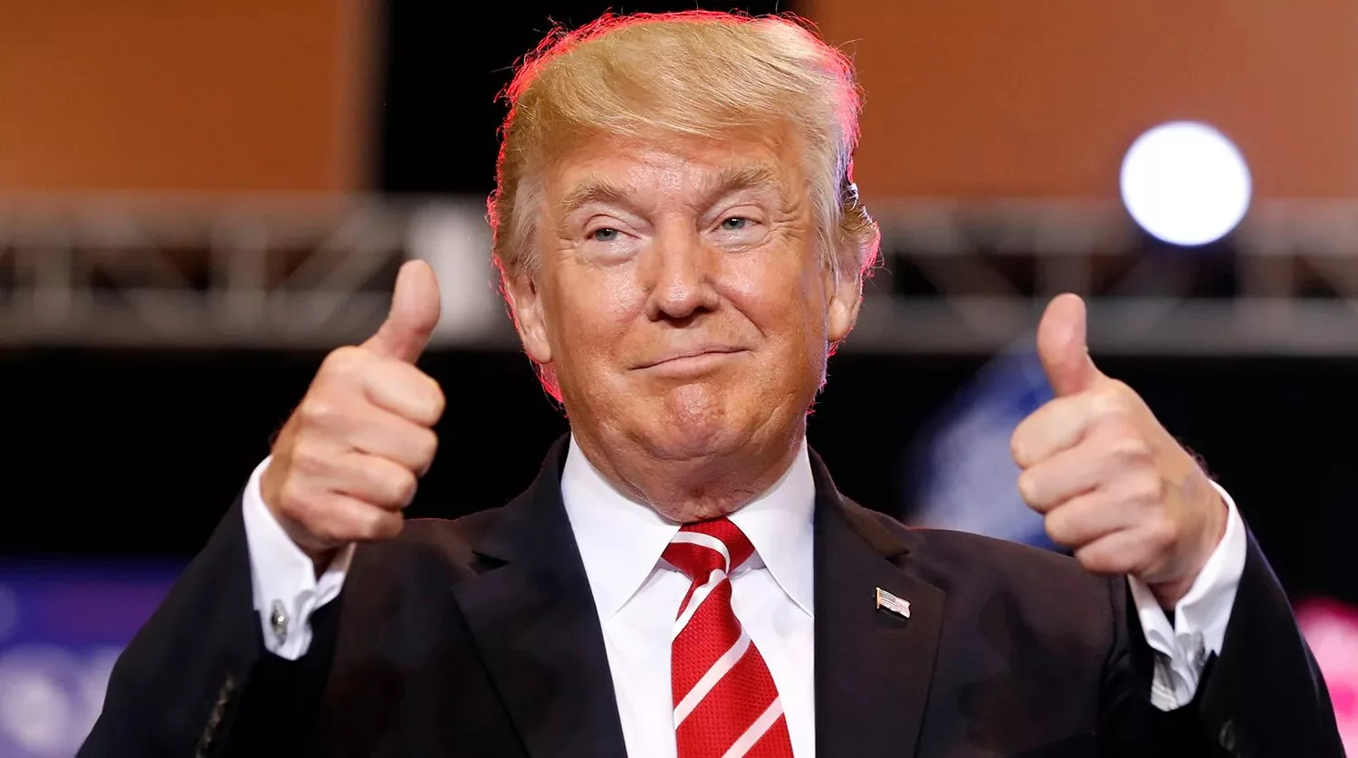 💪Отлично поговорил с Путиным, он хочет заключить сделку — Трамп