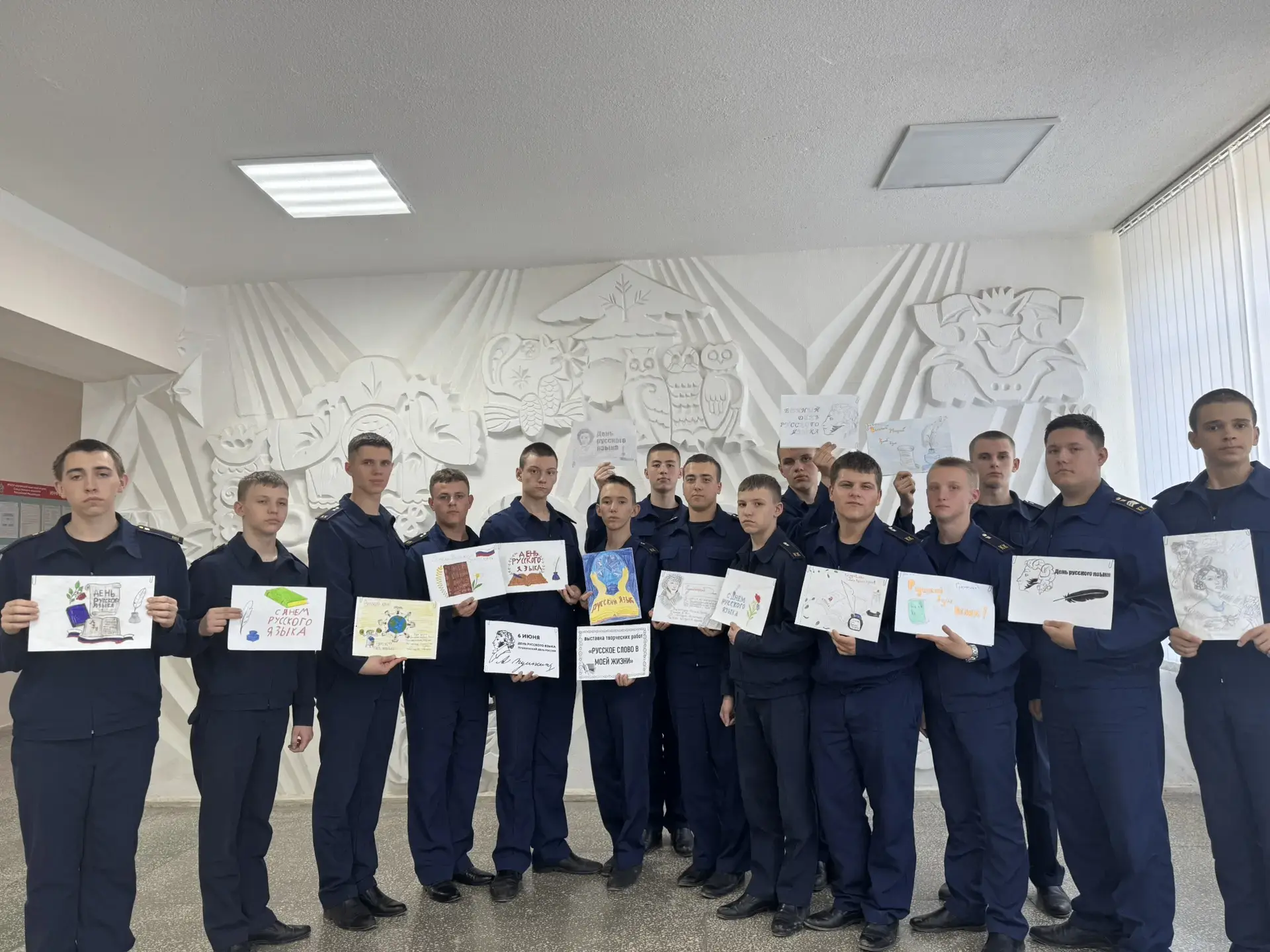 В Кадетском корпусе состоялась выставка творческих работ