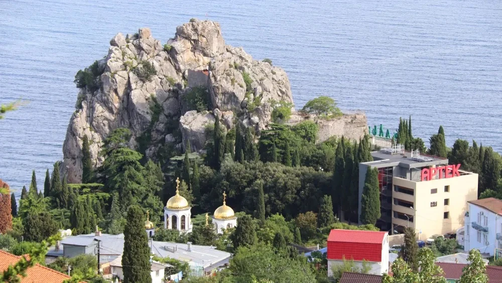 ⚠️ В Крыму продлили запрет на прием детских групп до конца года