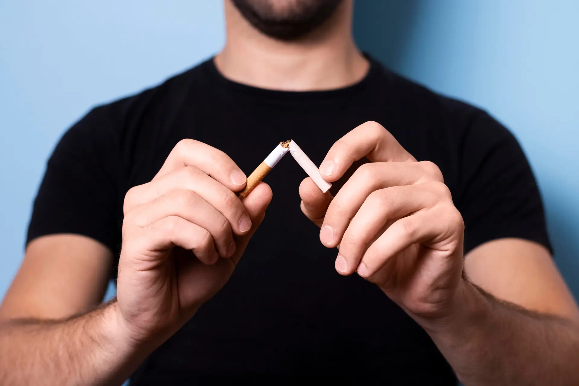 🚭 Курение в многоквартирном доме: где можно, а где нельзя