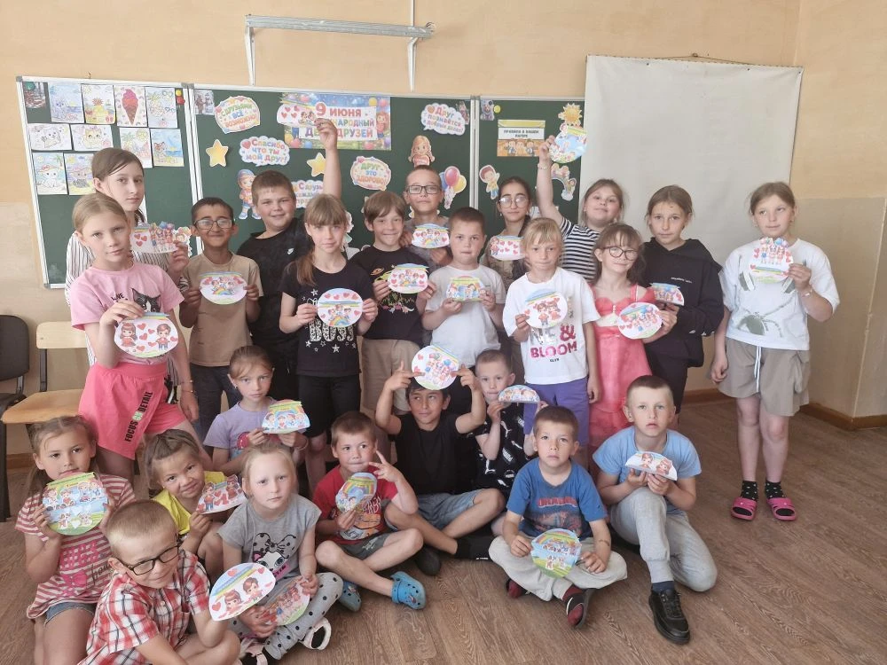🎉 8 День в лагере дневного пребывания: День Друзей и Море Смеха! 🎉
Сегодняшний день в нашем пришко