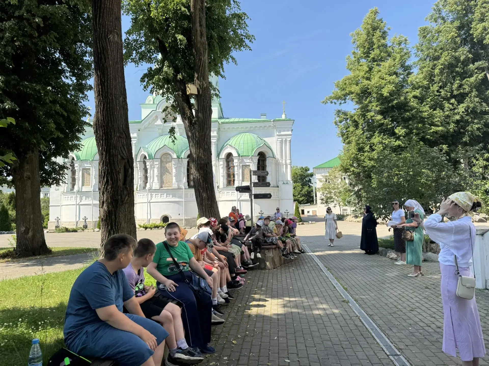 🕊️ Трогательный день: ребята из лагеря «Радуга» в Николо‑Берлюковской пустыни 🕊️