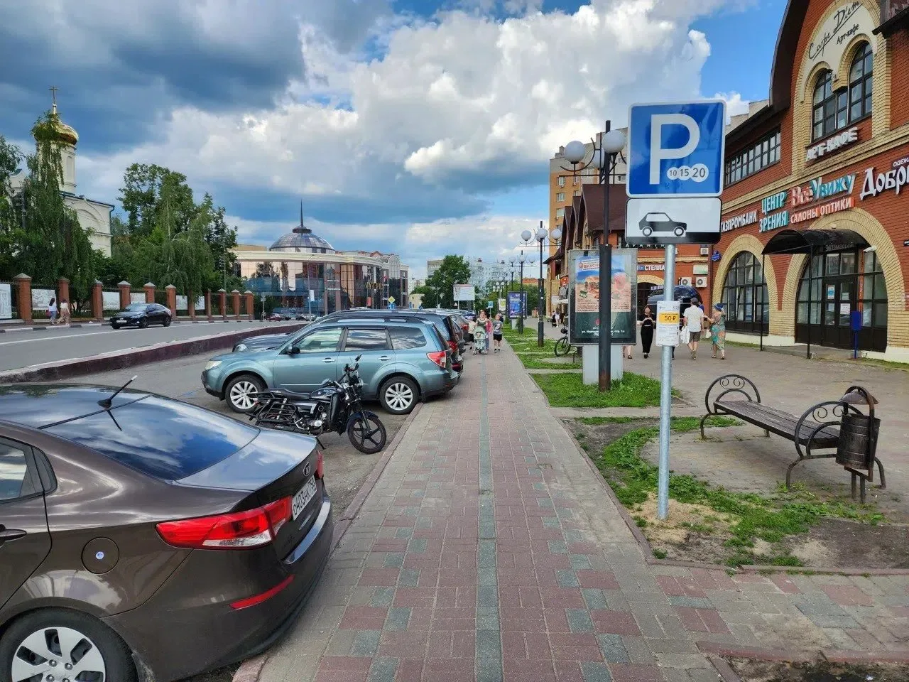 Холодная рабочая неделя заканчивается! К выходным температура постепенно будет повышаться, — говорит