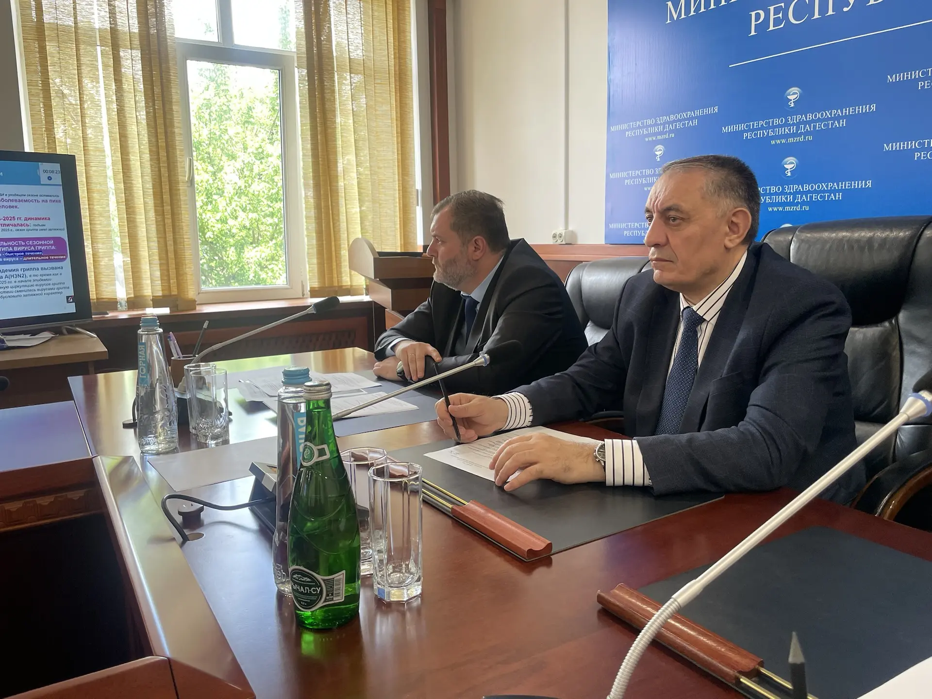 Врио заместителя председателя Правительства РД Абдурахман Махмудов и врио министра здравоохранения Р