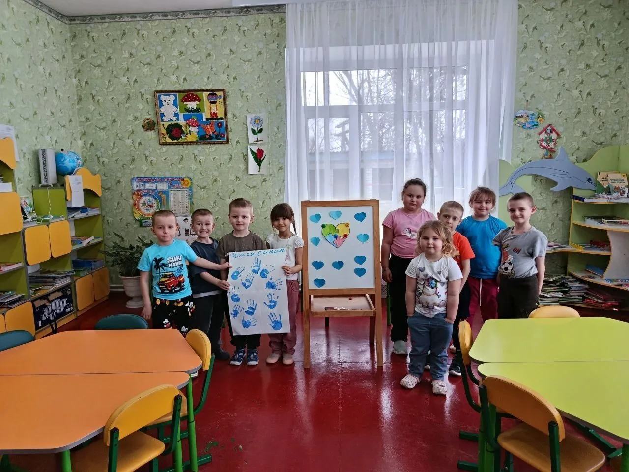 2 апреля - Всемирный день аутизма. В детском саду прошла акция "Зажги синим". 🩵