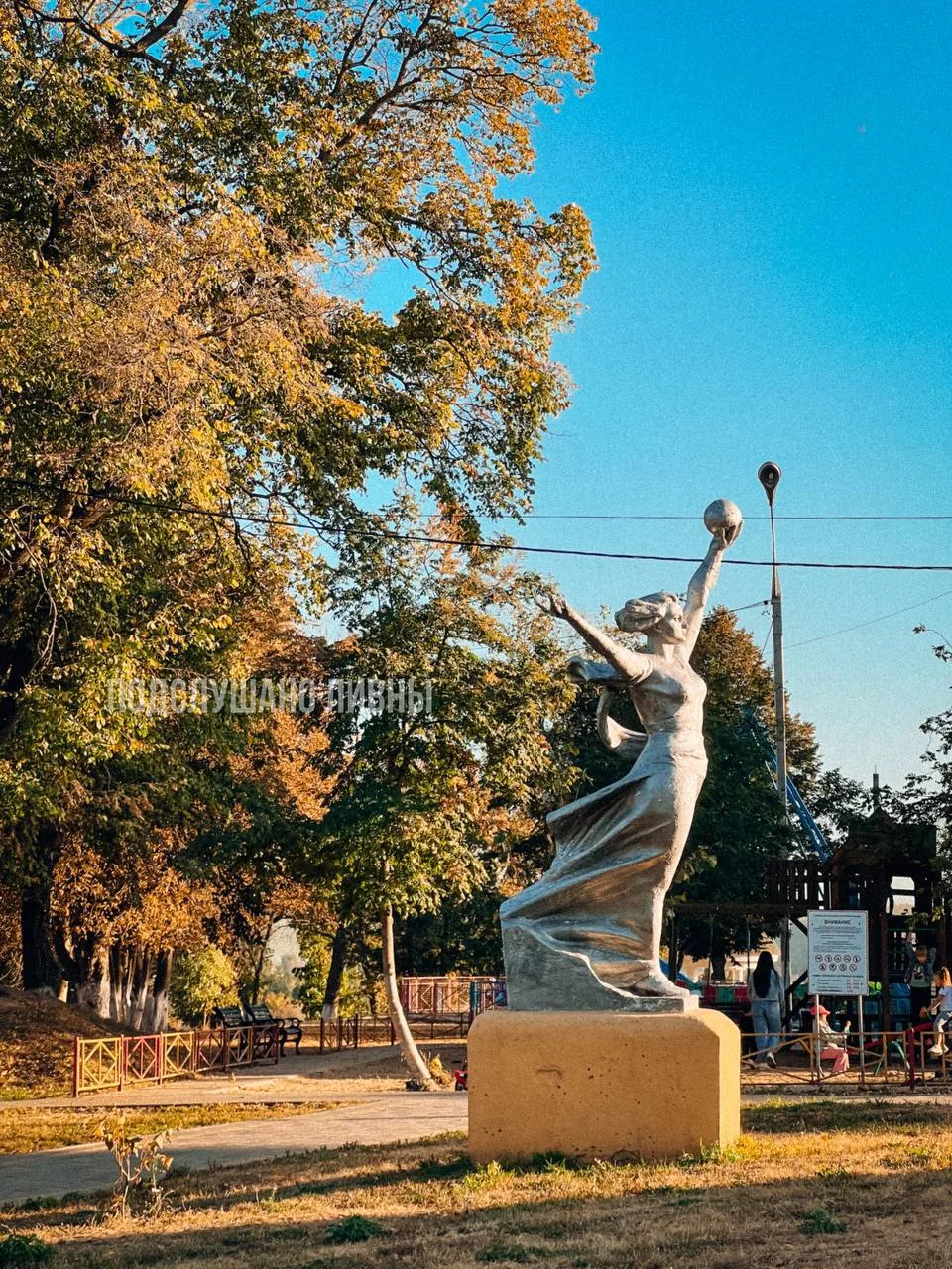 Золотые фотографии нашей теплой осени 🍁🍂🥰