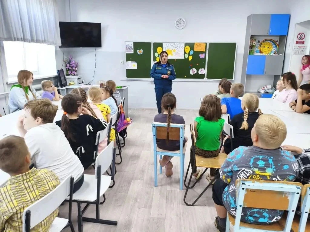 8 июня 2026г.  ЛОЛ "Альтаир" с дневным пребыванием детей при МОУ "СОШ №2 г.Пугачева" посетила дознав