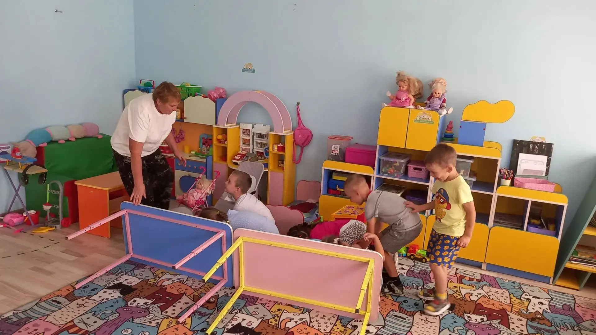 Сегодня в группе "Буквоежки"была проведена беседа и отработаны действия с детьми при со...