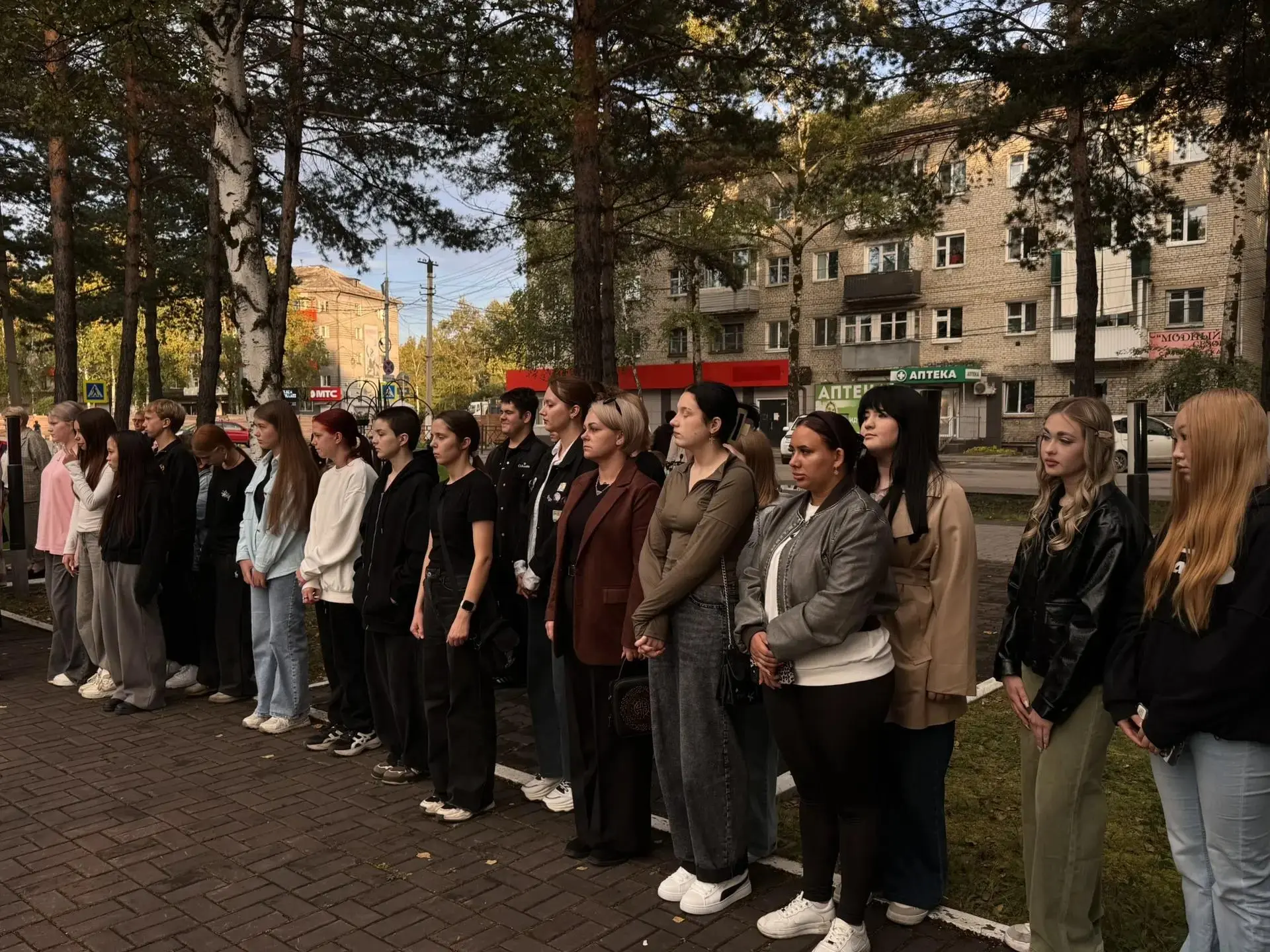 3 сентября - особенный день тишины и общей памяти. 3 сентября студенты и педагоги нашег...