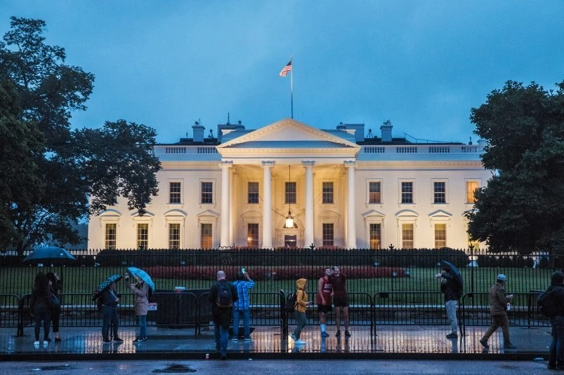 🇺🇸 Посольство США выпустило медицинское предупреждение из-за смерти сотрудницы против...