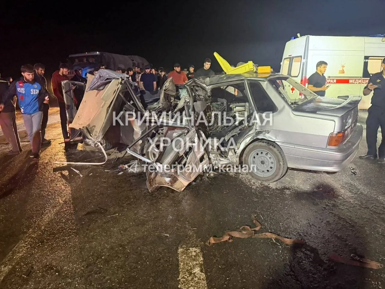 😱УЖАС! 4 ЧЕЛОВЕКА ПОГИБЛИ в ДТП в Буйнакском районе