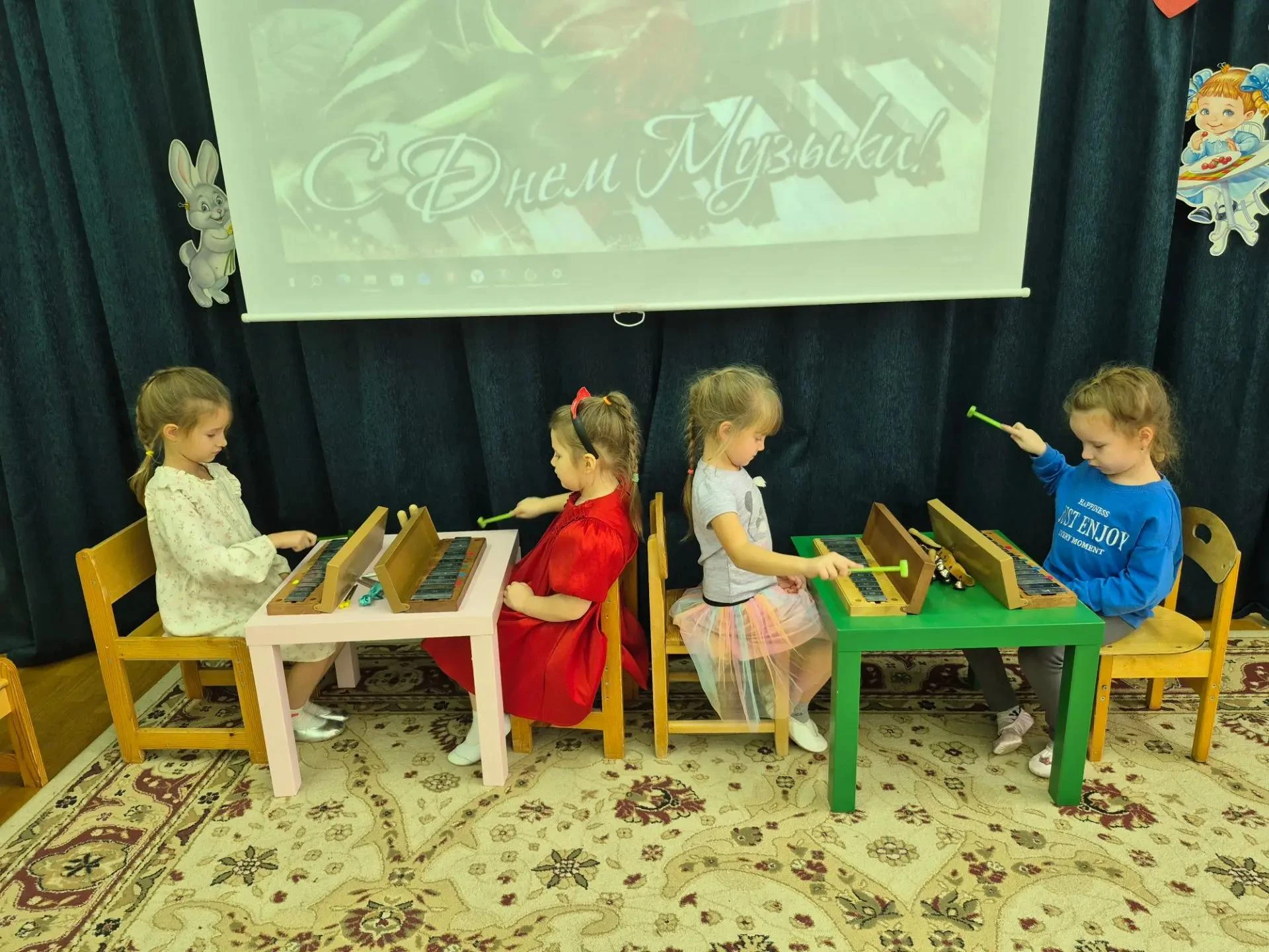 🎵 Волшебный мир музыки: праздник в детских садах! 🎶