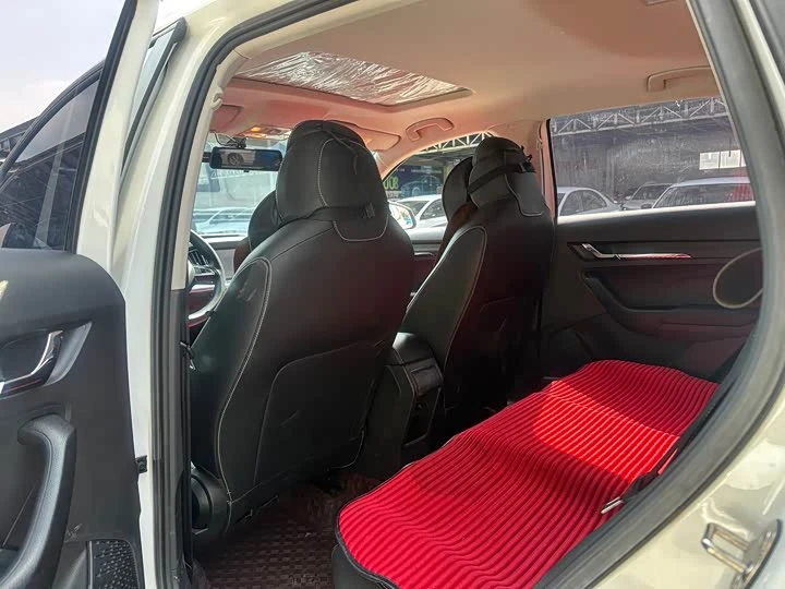 🚨🇨🇳Так же нашли два варианта на Skoda Kamiq в классической версии (не GT):   — 1.5л., 112л.с.. атмо,