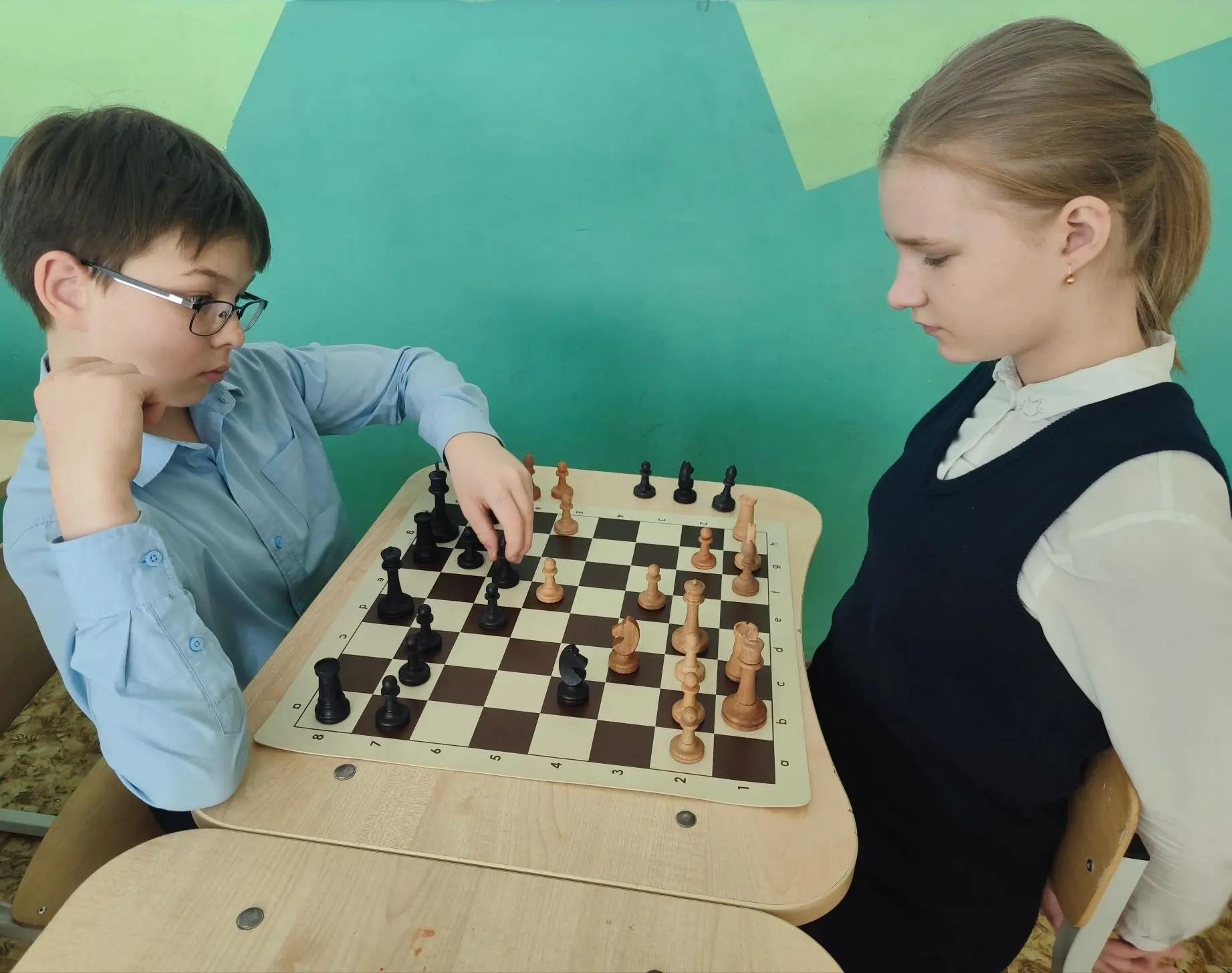 ♟♟♟ Сегодня состоялся школьный шахматный турнир для обучающихся 2-4 классов.  ⚡Каждый участник получ