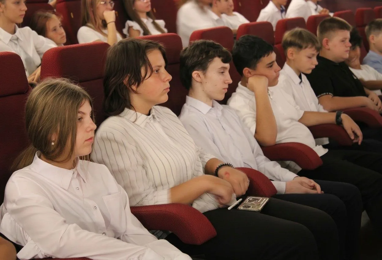 Сегодня в Культурно‑выставочном центре прошла кинолекция «Отстаивайте же Севастополь!»