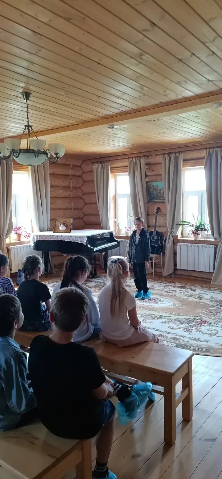 В выходные ученики 3Г класса были в гостях у знаменитого писателя, нашего земляка, Владимира Солоухи