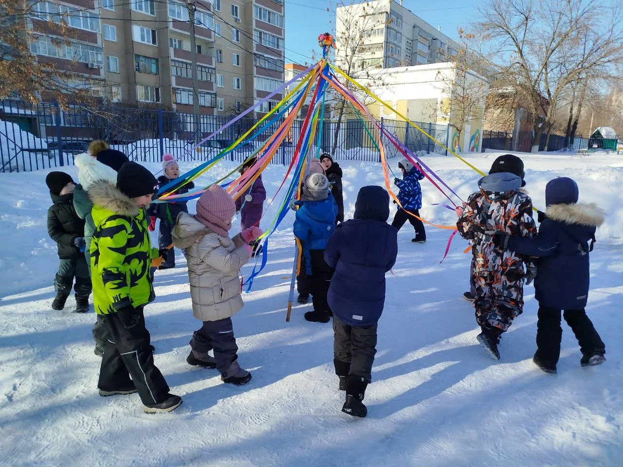 Сегодня, 19 февраля, у детей группы №13 состоялся четвертый день Масленичной недели, по...