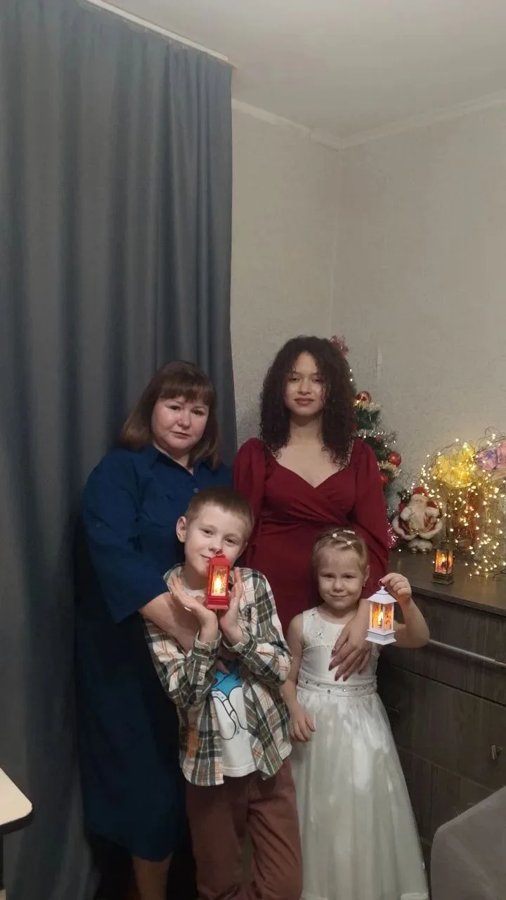 Семья Багаутдиновых присоединяется к акции "Моя семья", приуроченной Дню семьи, любви и верности.

М