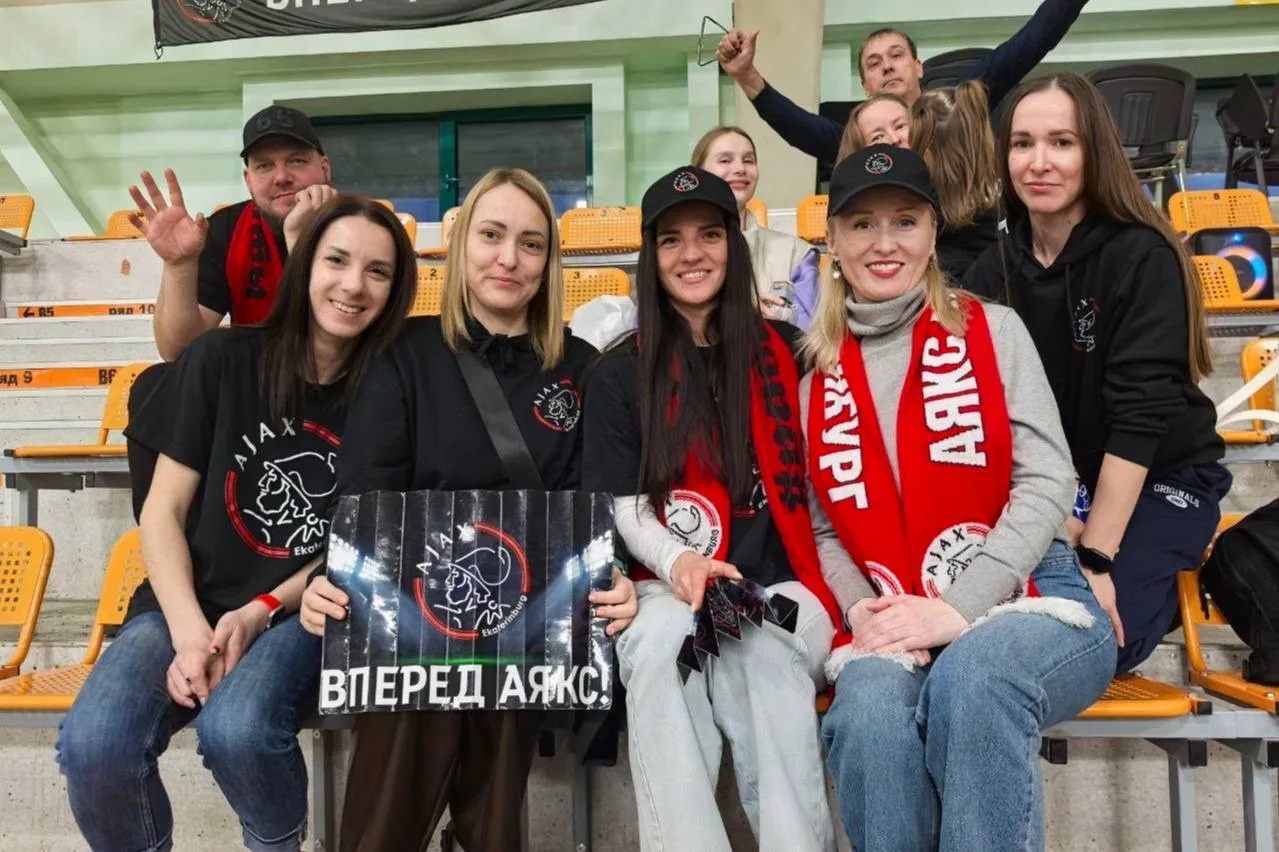 А вот кто на всех турнирах выигрывает золото, так это наши БОЛЕЛЬЩИКИ! 👏🏼