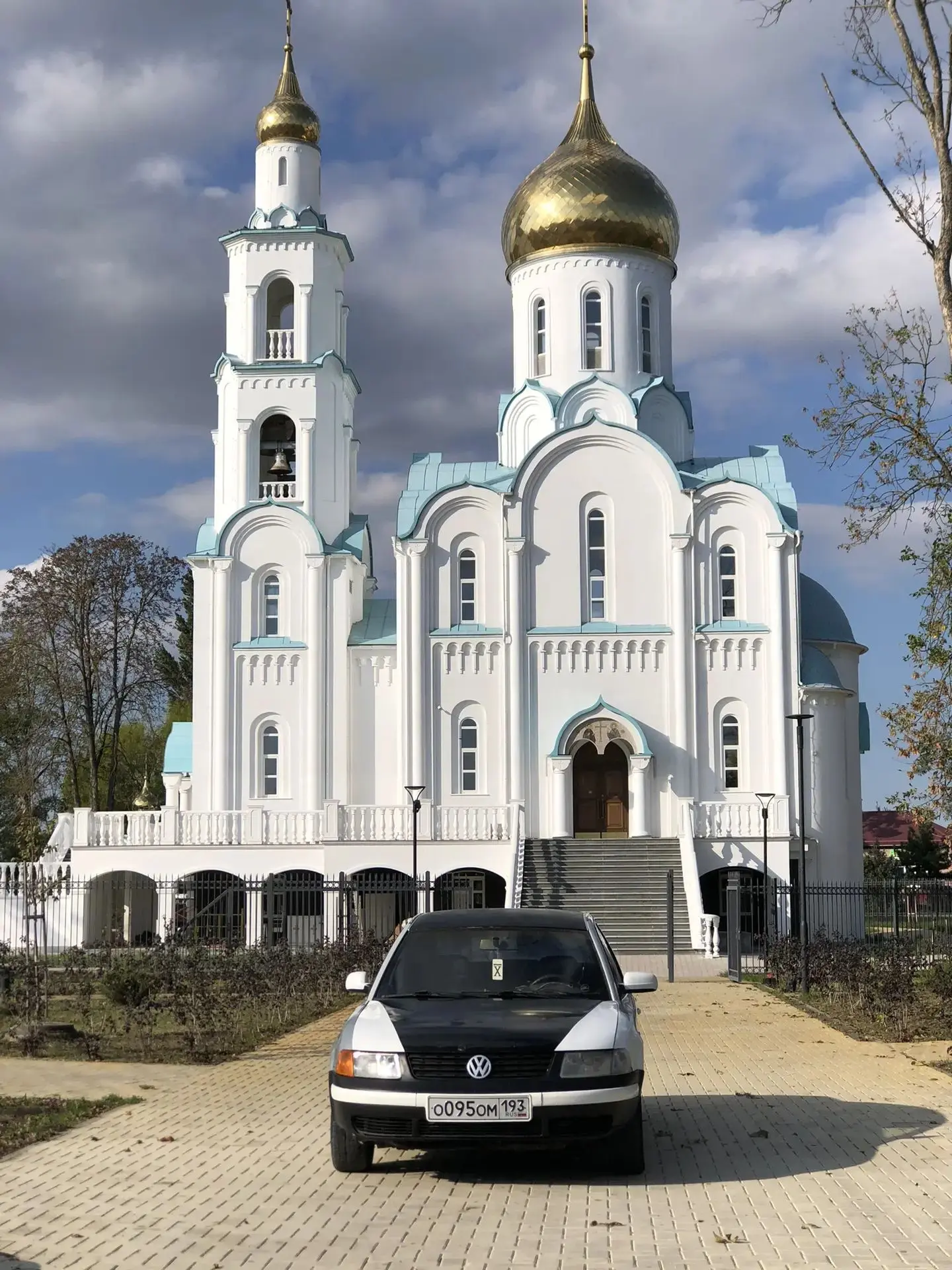 Продаю фолцванен пассат 1997 года