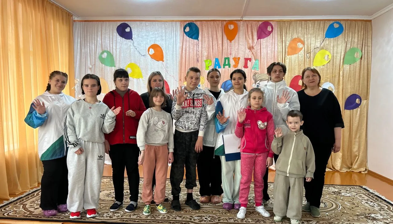 Праздник Солнца и Смеха: Путешествие в Мир Детства! 🌞