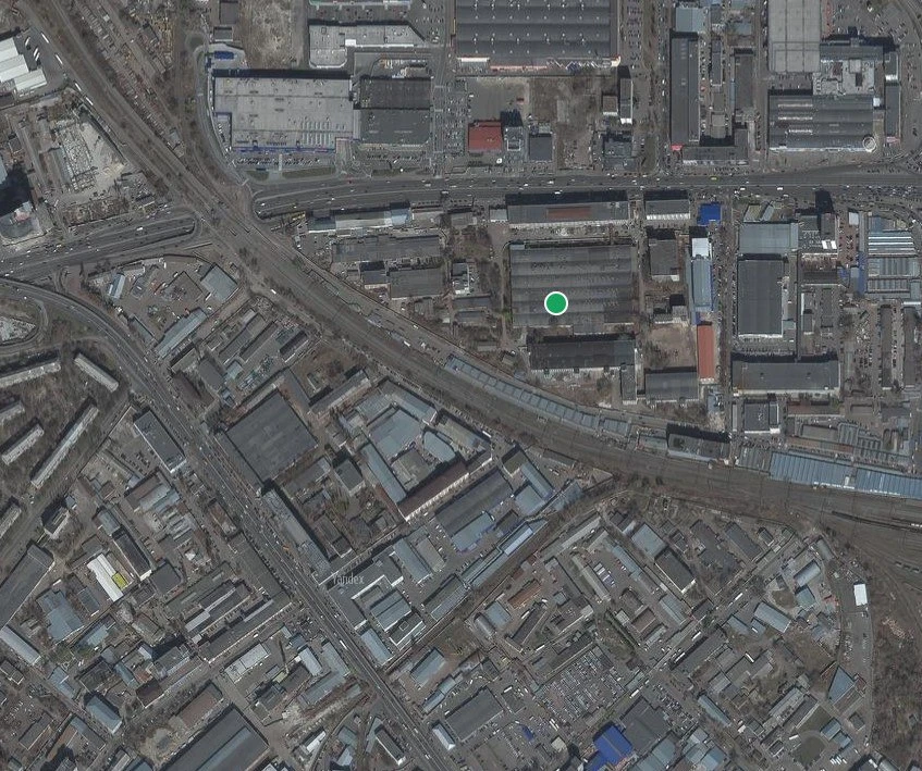 Пожар на территории завода "Маяк" в Киеве: 50.48788559460171, 30.49050596872695

Очередное здание, п