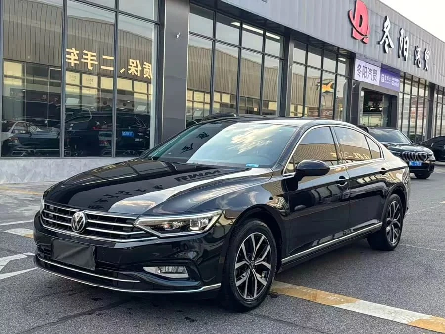 🏎 Volkswagen Magotan
