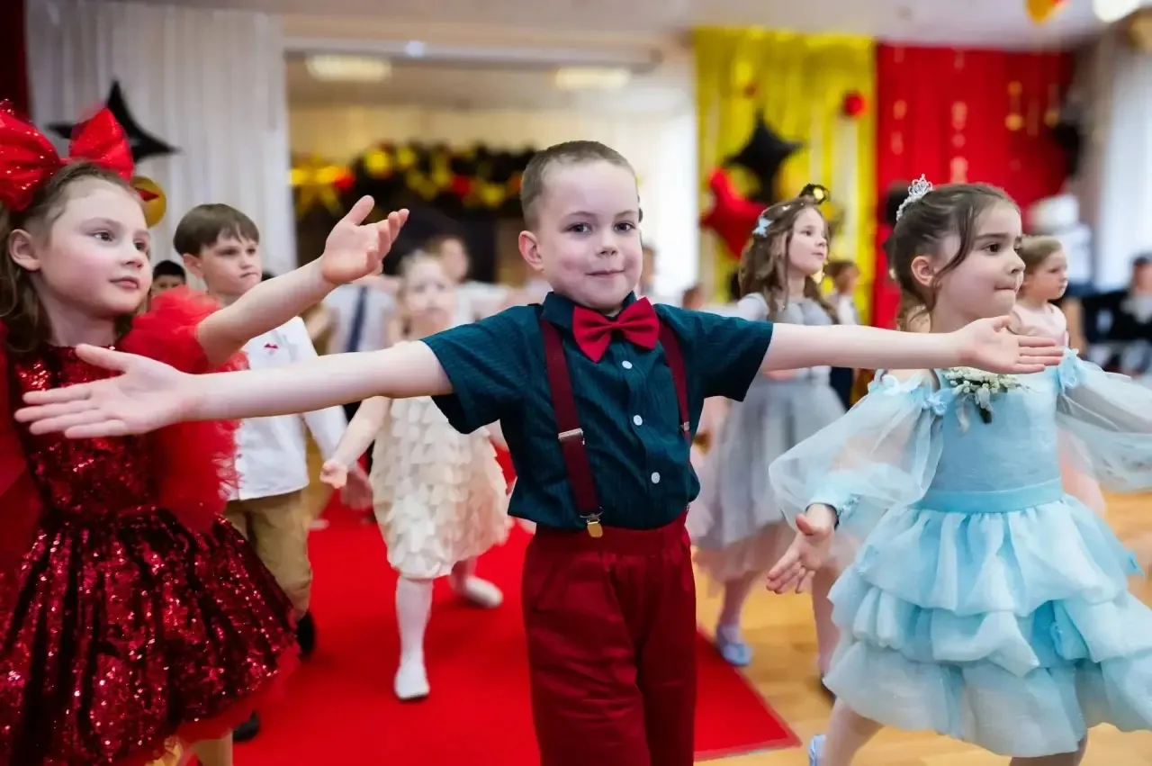 Камера! Мотор! Выпуск!  ✨ В дошкольных группах на Болотниковской состоялись долгожданные выпускные д