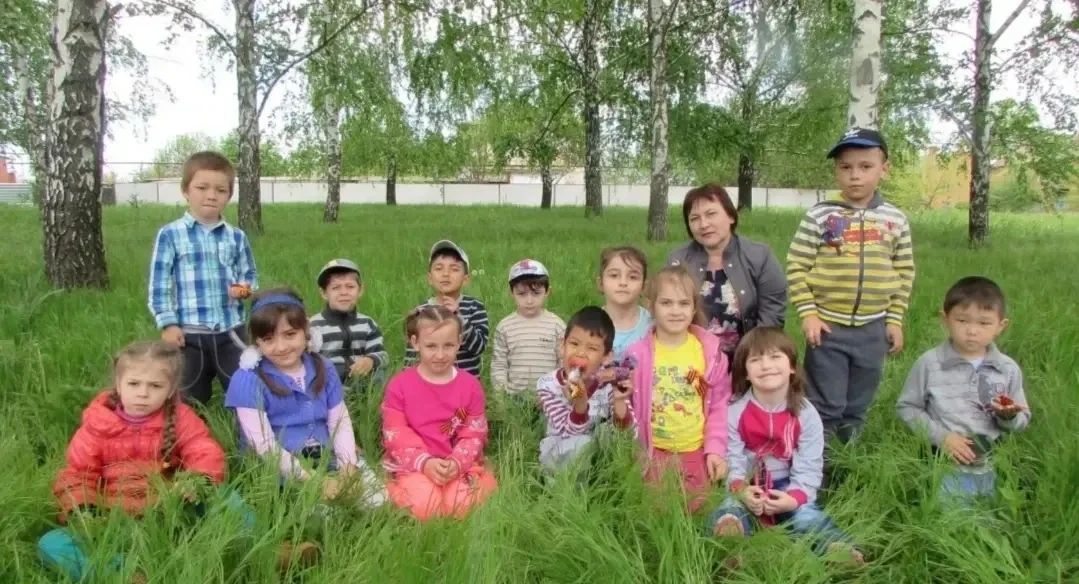 Наши ветераны 🌟  В рамках мероприятий Года дошкольного образования и муниципальной онлайн-акции «Пед