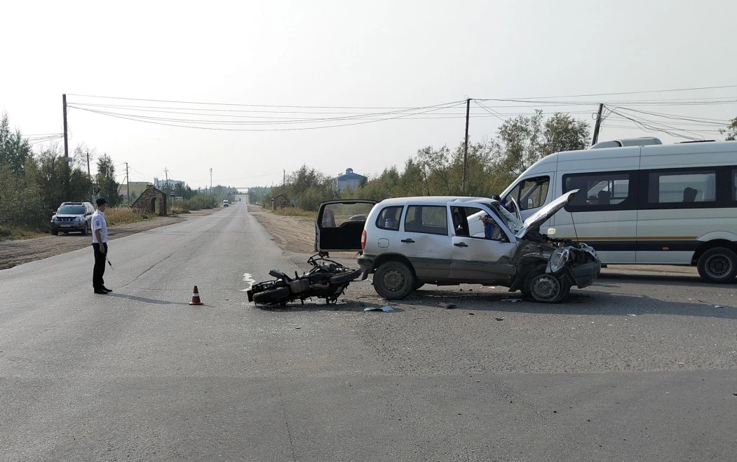 😱 В Коми погиб мотоциклист