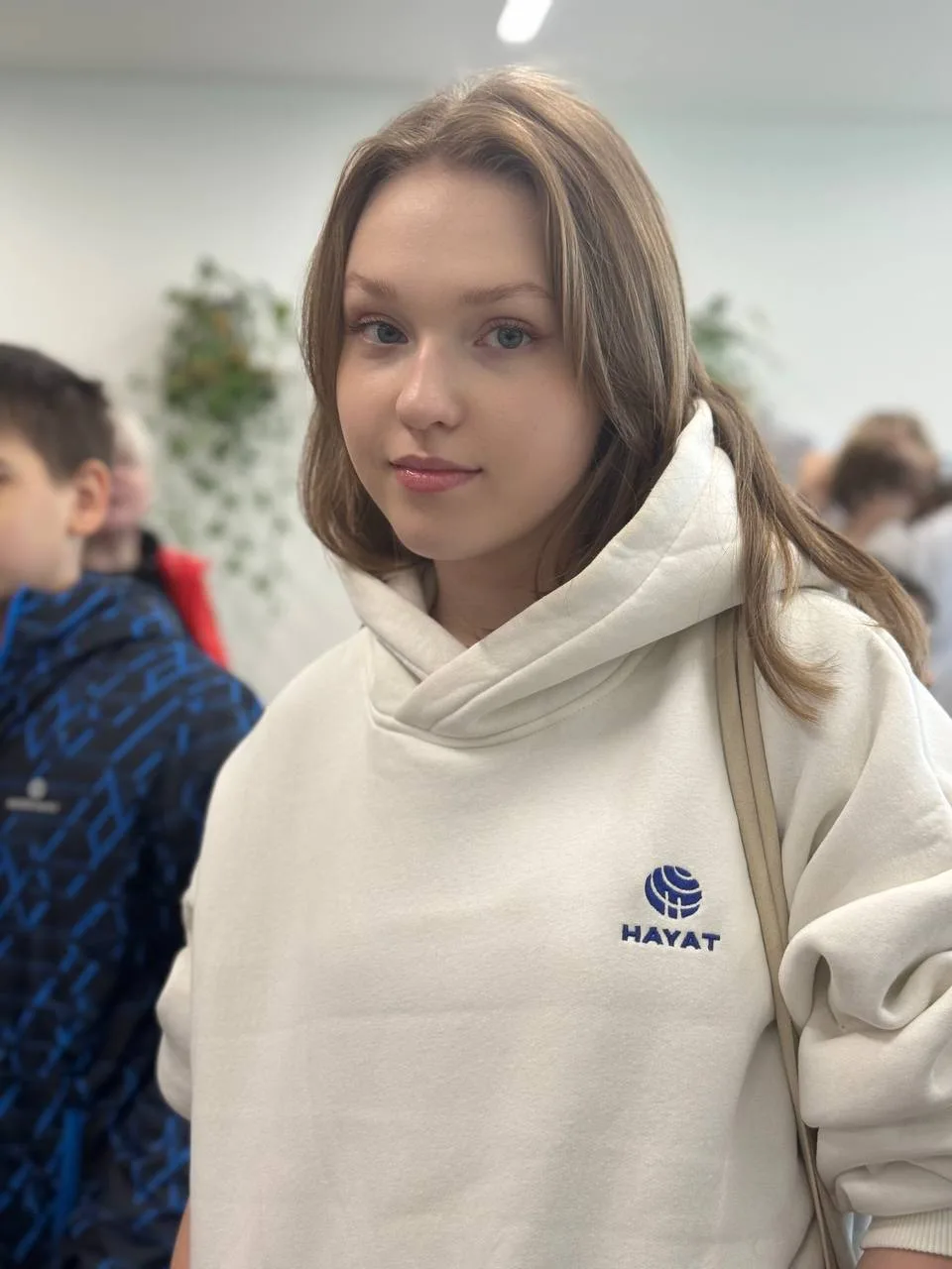 ⬆️ В день 1 июня гляжу и думаю - неужели это мой ребенок? 😅