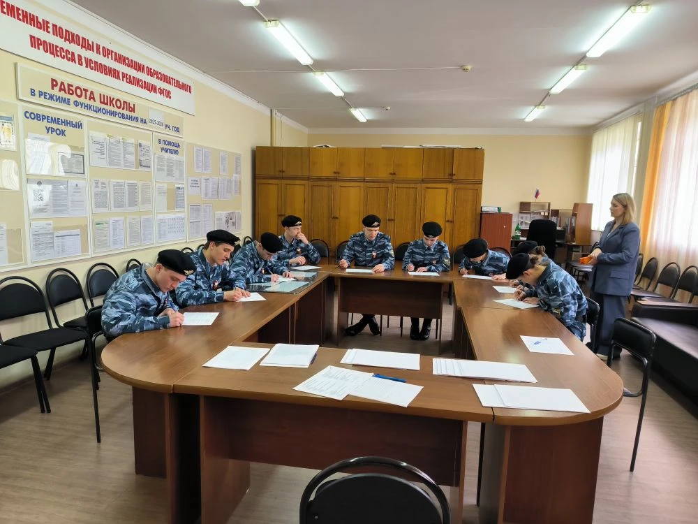 ЗАРНИЦА🇷🇺🔥💪🏻    🇷🇺14 апреля прошел первый день военизированной игры «Зарница 2.0» для старшей группы