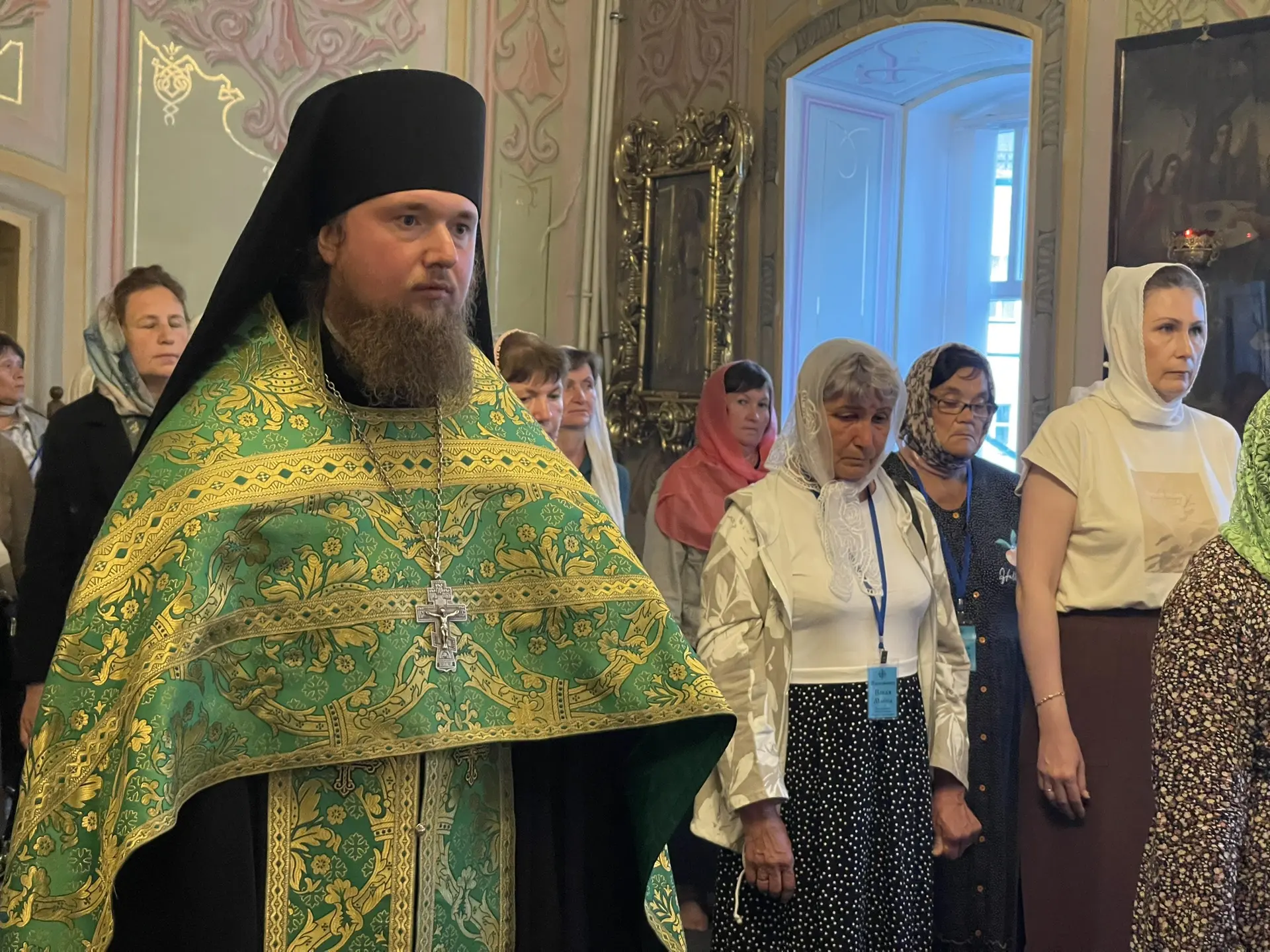 Святогорская тишина под сводами Раифы.

В этот вечер мы совершили Всенощное бдение в день памяти все