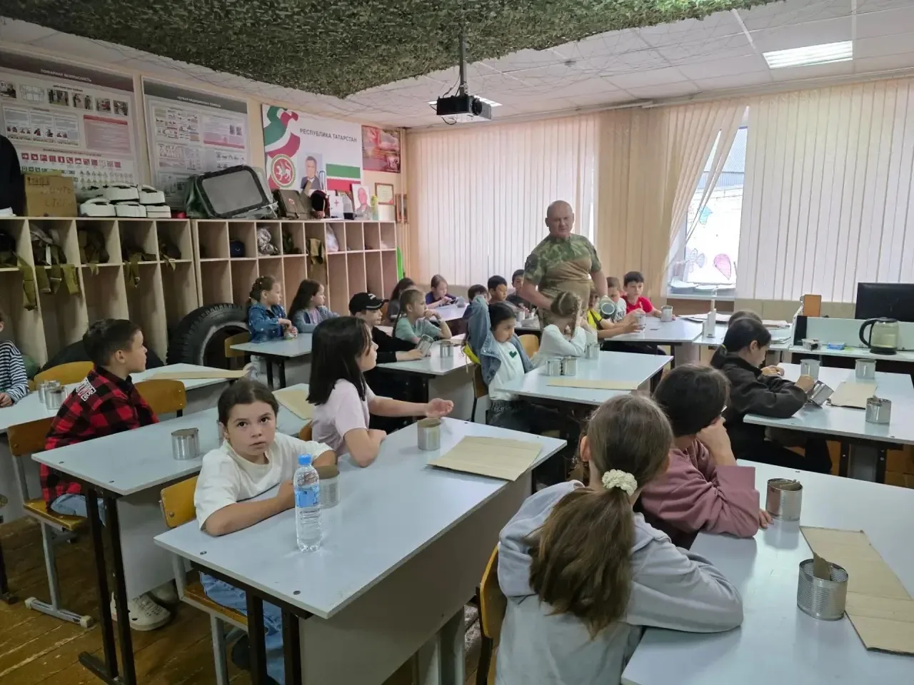 В нашем летнем лагере «Отражение» ребята под руководством учителя ОБЗР Галкина С.Г. решили сделать ч