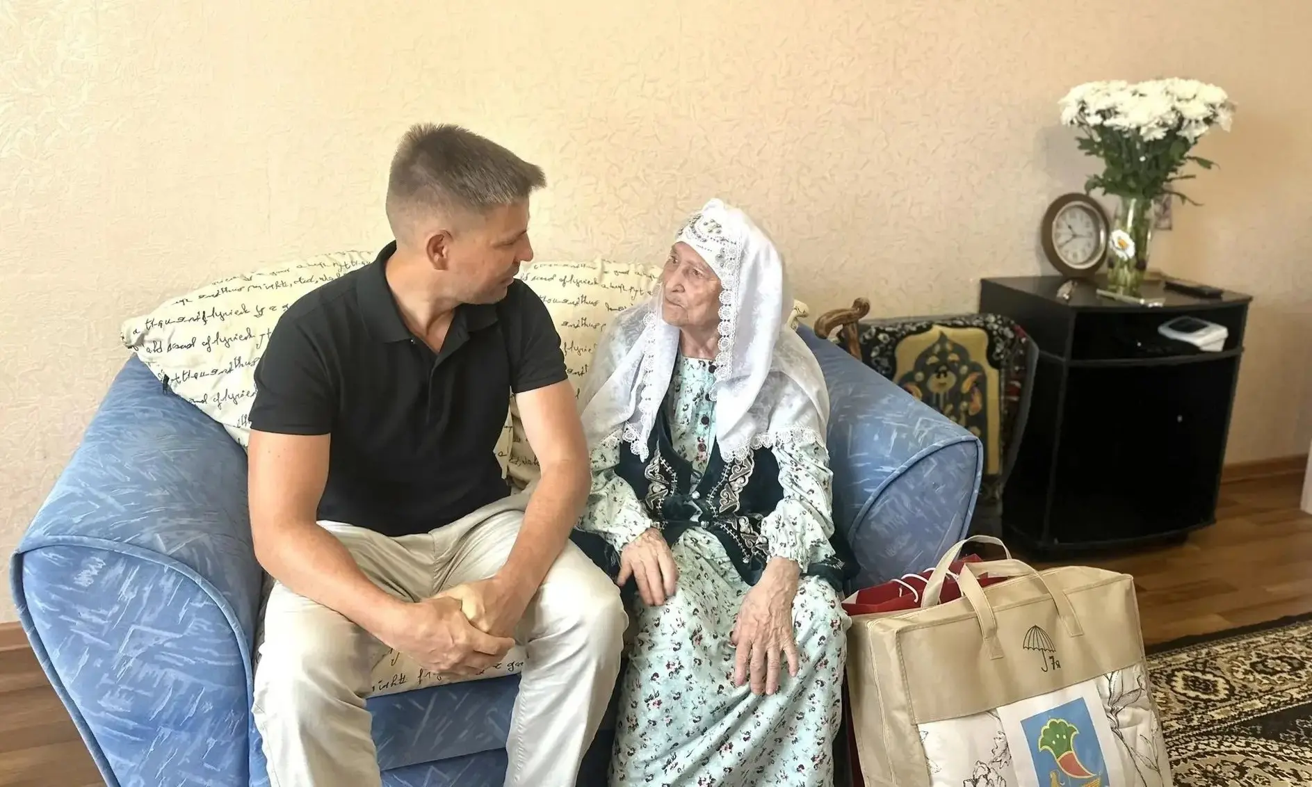 🎉 103 года исполнилось жительнице Набережных Челнов, труженице тыла Гульсом Шайдуллиной