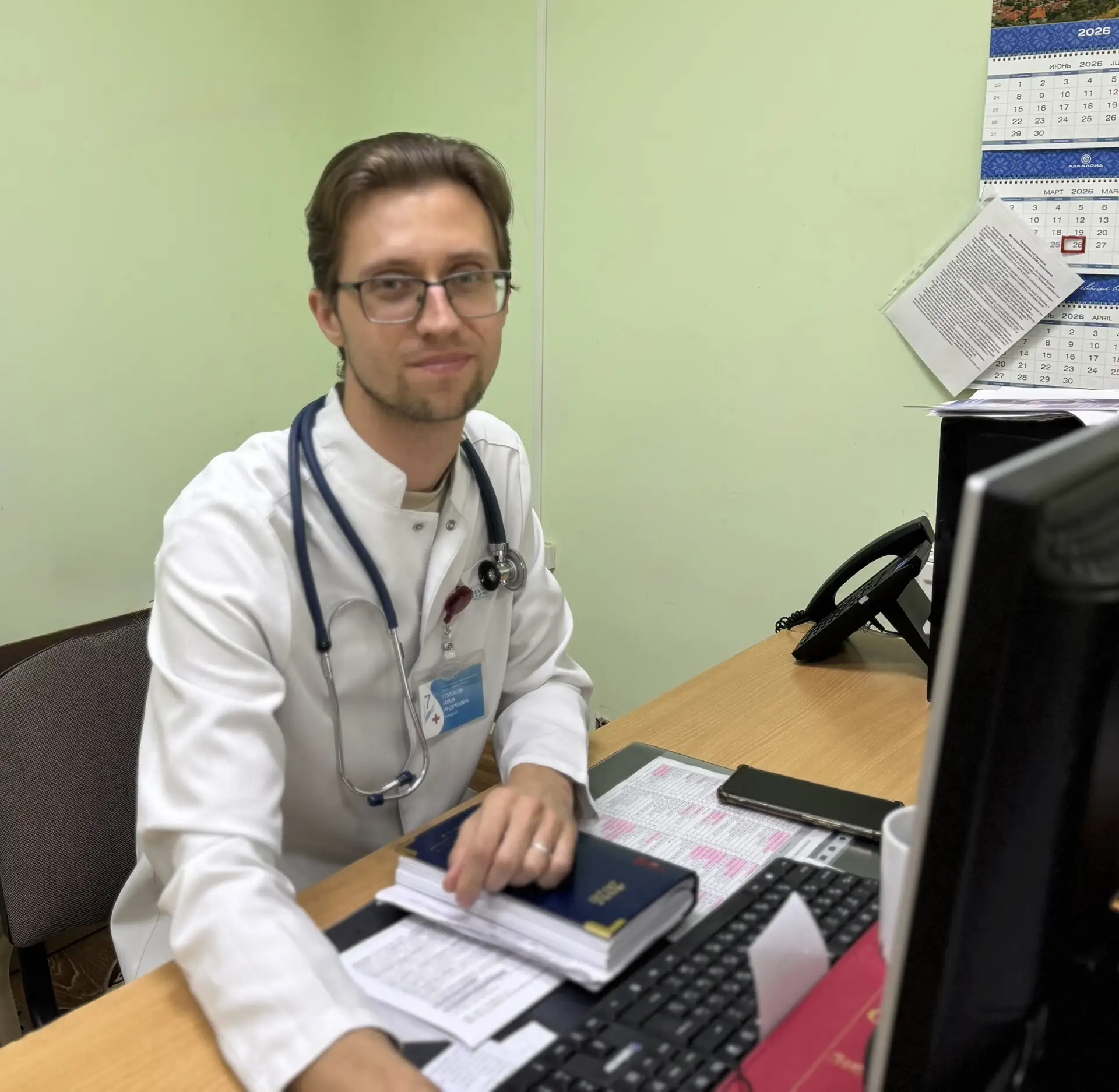👨‍⚕ Благодаря внимательности фельдшера пациентке быстро сделали операцию 👍