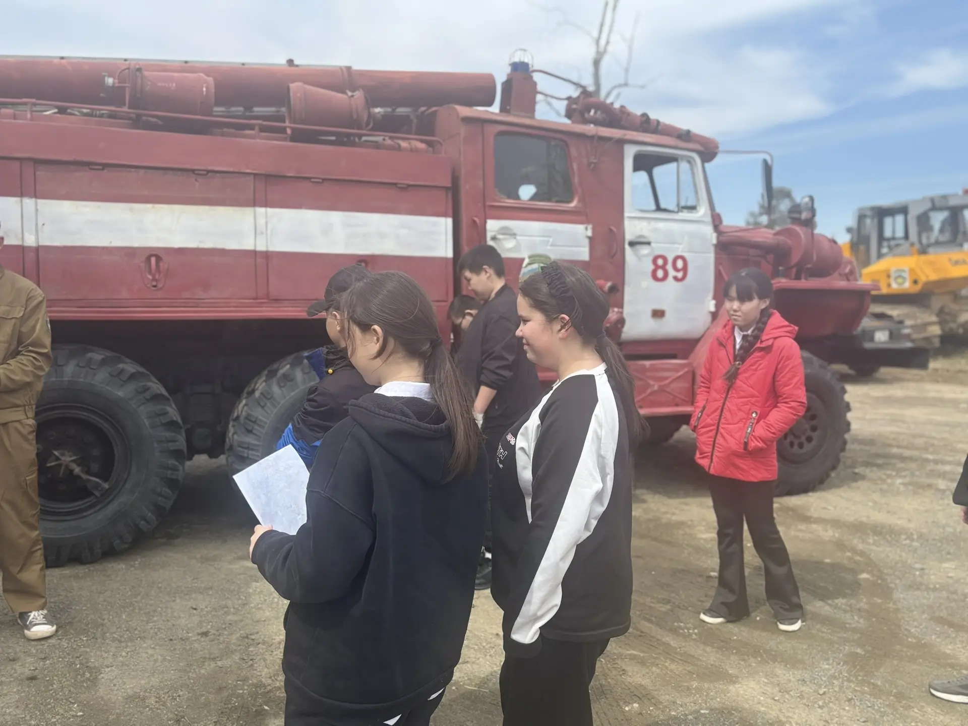Поздравляем героев - пожарных! 🚒