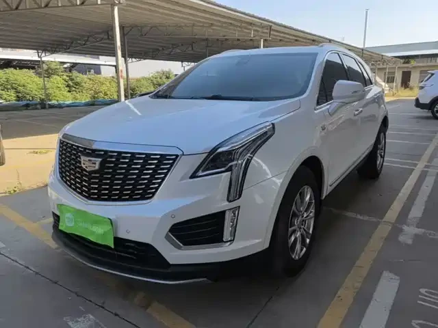 🚗 Cadillac 2021